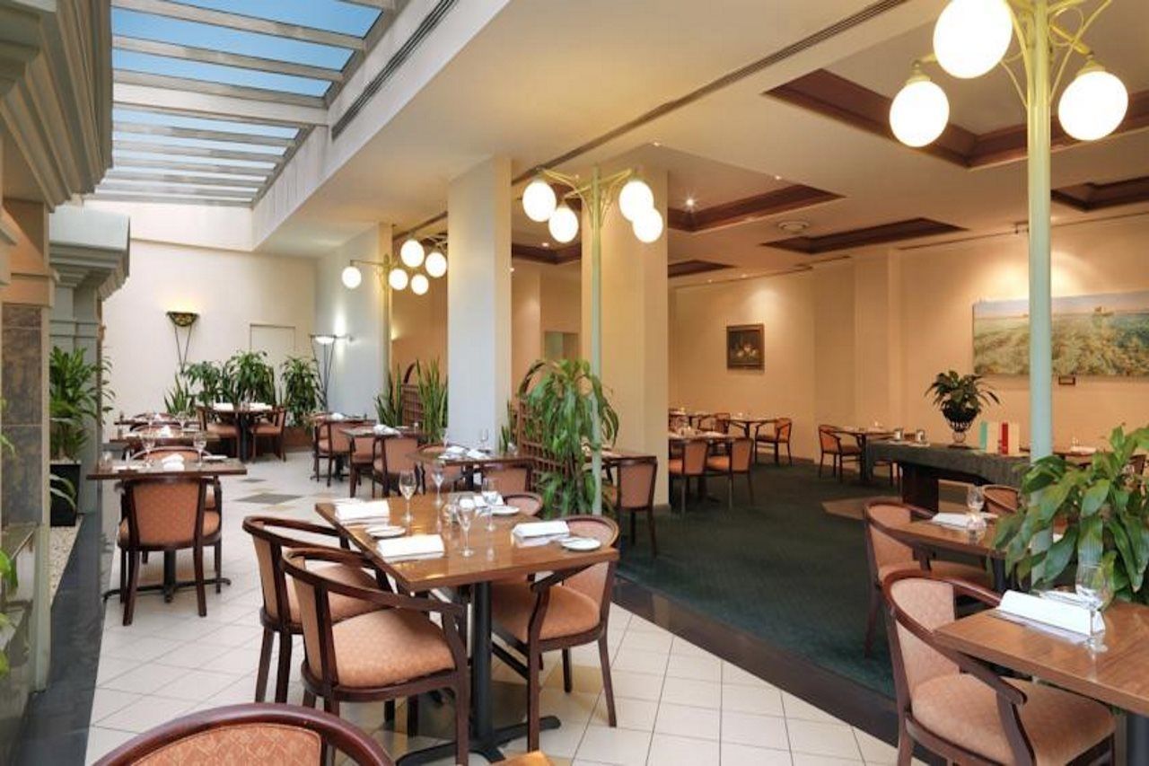 Bayview Eden Melbourne Hotel Buitenkant foto